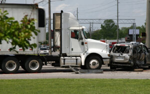 How Thomas C. Grajek, Attorney At Law Can Help Victims of Big Rig Accidents in Lakeland, FL